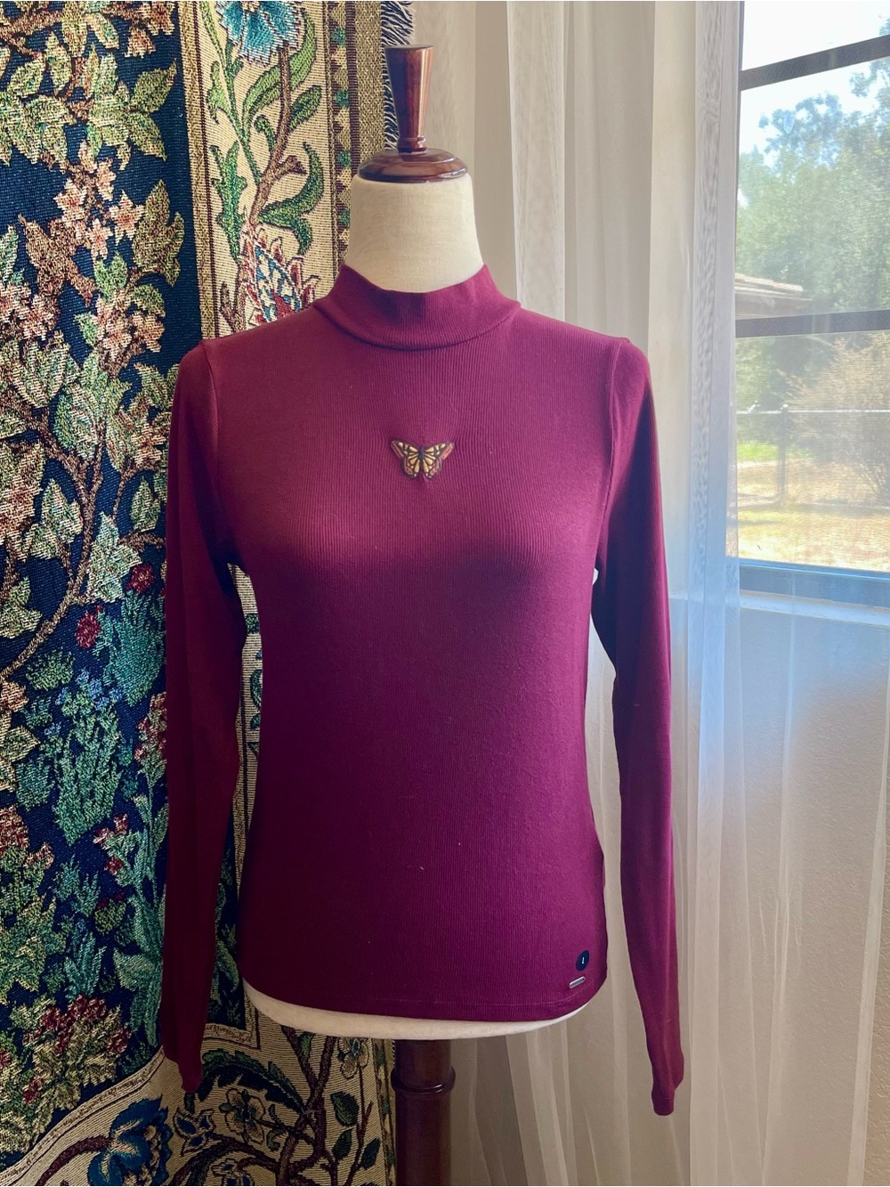Brand New Dark Red Ribbed Knit Long Sleeve Mock Neck Top w Butterfly Embroidery